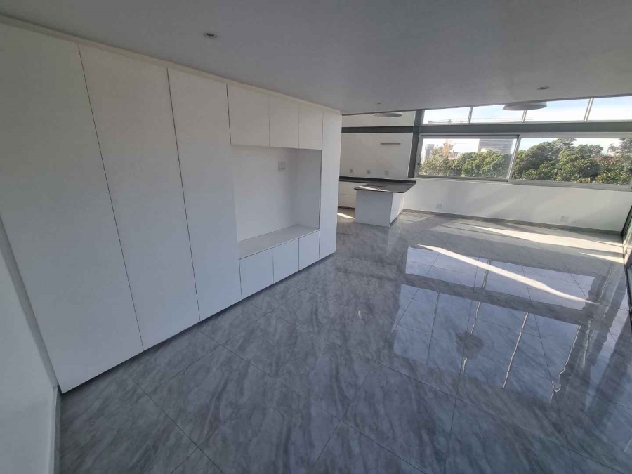 To Let 2 Bedroom Property for Rent in Tamboerskloof Western Cape
